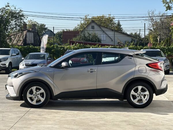 Toyota / C-HR 1.8 Hybrid Active