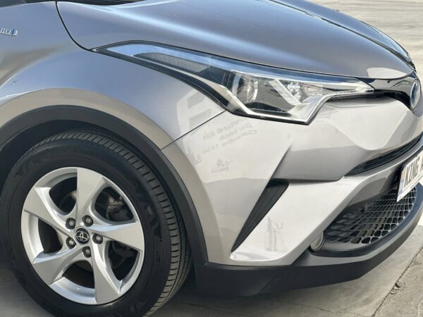 Toyota / C-HR 1.8 Hybrid Active