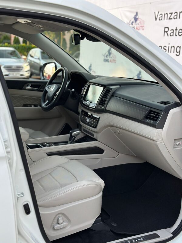 SSangYong Rexton 2.2 4WD
