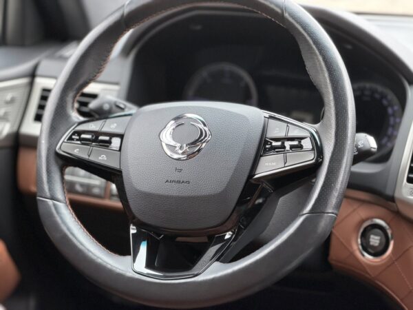 SsangYong REXTON 2.2 e-XDi 220 4WD Aut. Sapphire
