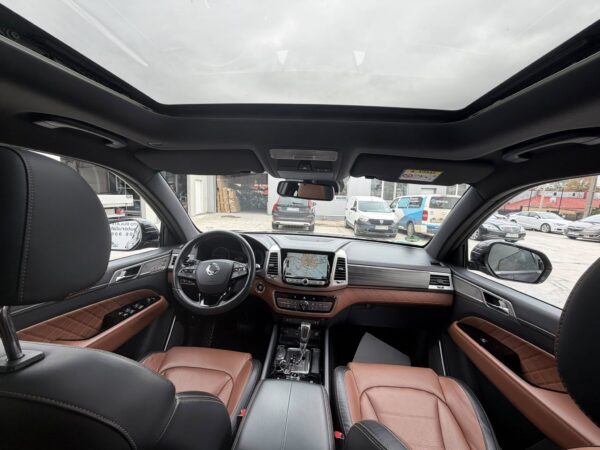 SsangYong REXTON 2.2 e-XDi 220 4WD Aut. Sapphire