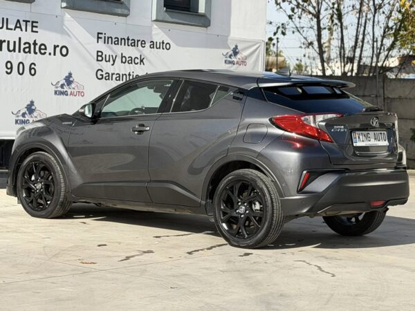 TOYOTA C-HR 1.8 Hybrid