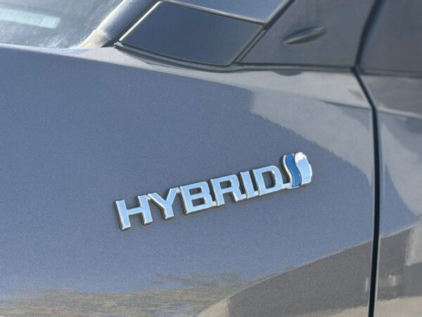 TOYOTA C-HR 1.8 Hybrid