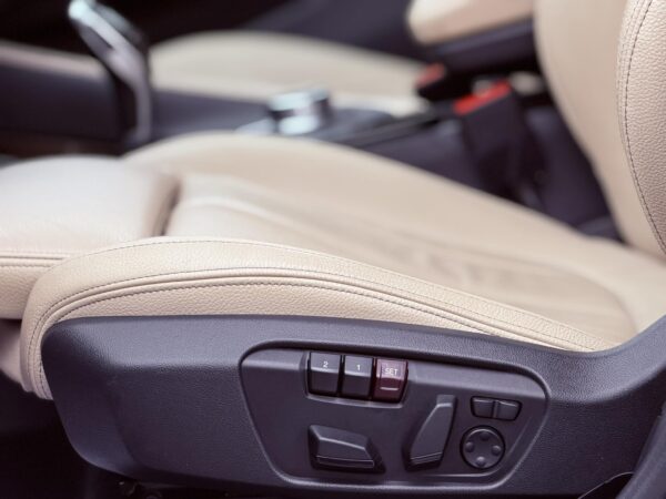BMW X1 sDrive 20i Sport Line