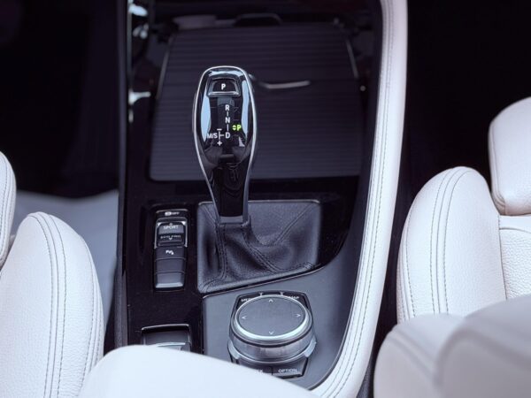 BMW X1 sDrive 20i Sport Line