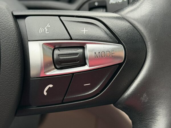 BMW X1 sDrive 20i Sport Line