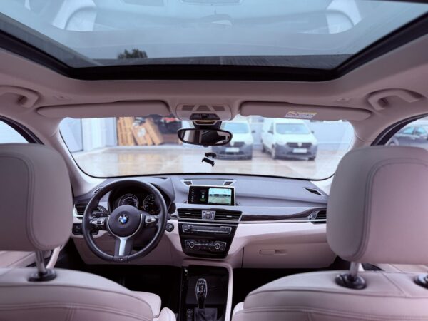 BMW X1 sDrive 20i Sport Line