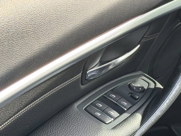 BMW 3er 318i M Sport Shadow