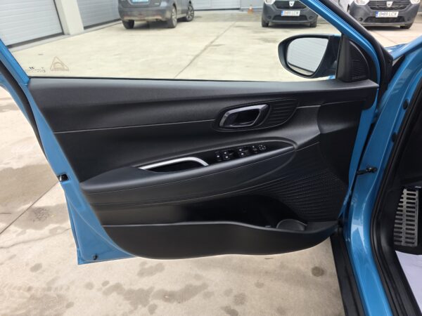 Hyundai Bayon 1.0 T-GDI M-Hybrid 100 CP 7DCT Led Line