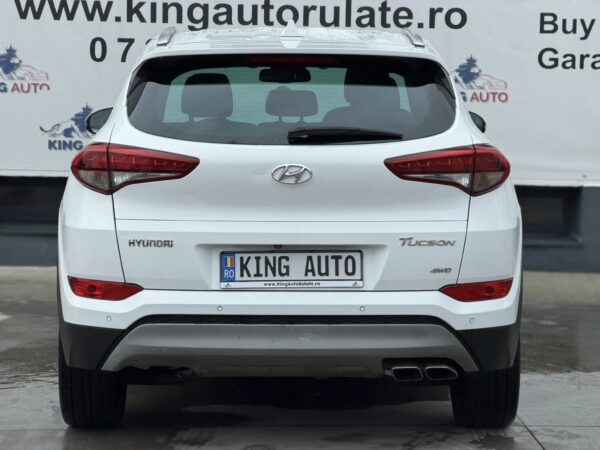 Hyundai Tucson 2.0 CRDI 4WD 6AT Premium+