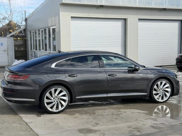 Volkswagen / Arteon 1.5 TSI ACT R-Line