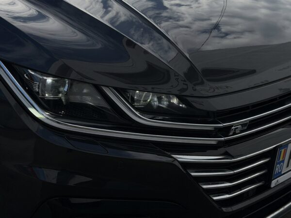 Volkswagen / Arteon 1.5 TSI ACT R-Line