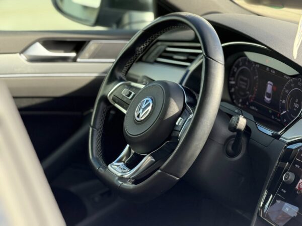 Volkswagen / Arteon 1.5 TSI ACT R-Line