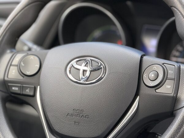 Toyota Auris 1.8 Hybrid Cool
