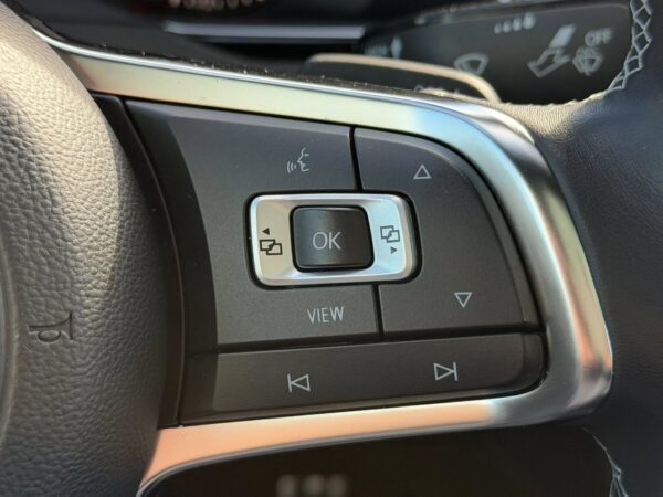 Volkswagen / Arteon 1.5 TSI ACT R-Line