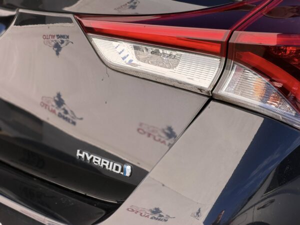 Toyota Auris 1.8 Hybrid Cool
