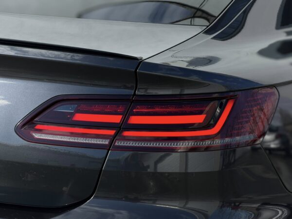 Volkswagen / Arteon 1.5 TSI ACT R-Line