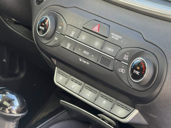 Kia Sorento 2.2 CRDi AWD Aut. Platinum Edition