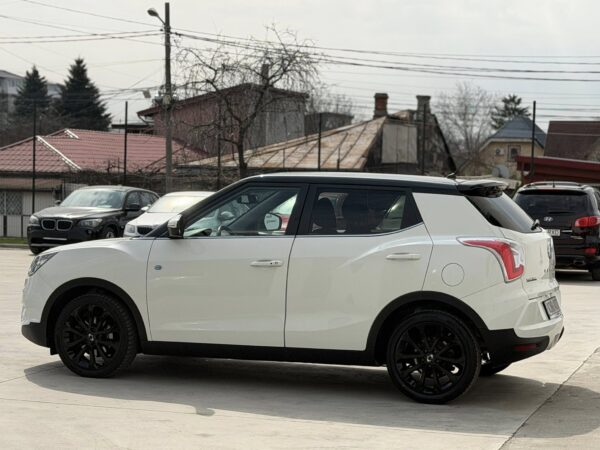 Ssangyong Tivoli 1.6 Turbodiesel Be Visual 4x2