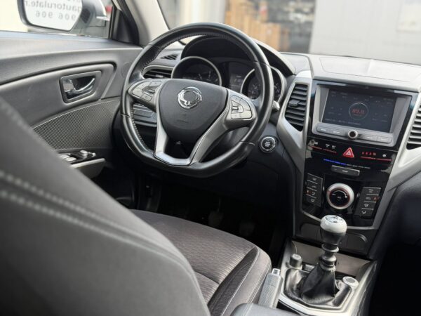 Ssangyong Tivoli 1.6 Turbodiesel Be Visual 4x2