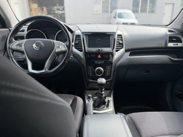 Ssangyong Tivoli 1.6 Turbodiesel Be Visual 4x2