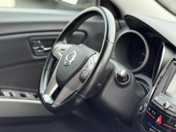 Ssangyong Tivoli 1.6 Turbodiesel Be Visual 4x2
