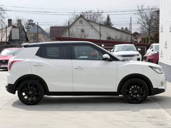 Ssangyong Tivoli 1.6 Turbodiesel Be Visual 4x2