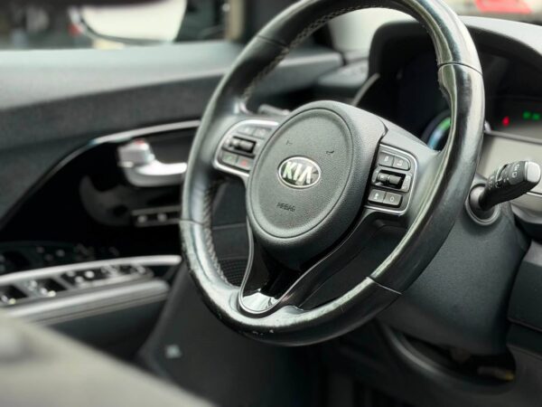 Kia Niro 1.6 GDI 2WD Aut. Spirit