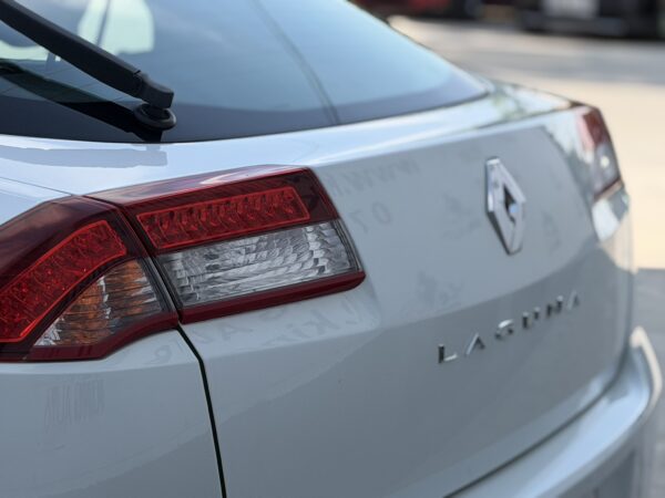 Renault Laguna