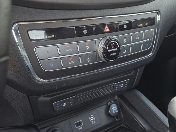 SsangYong Musso second hand 2018 maro – foto 40