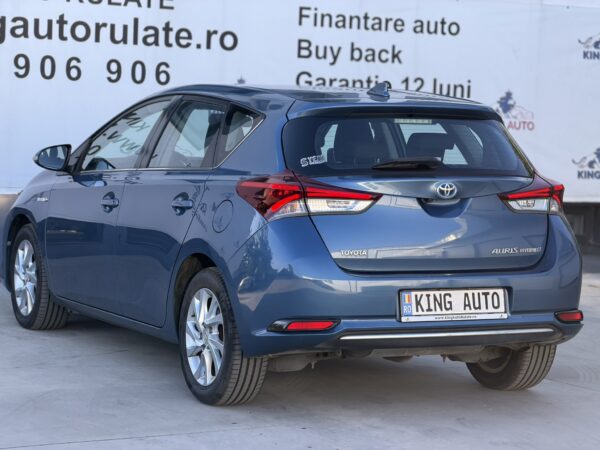 Toyota Auris 1.8 Hybrid Design Edition