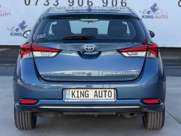 Toyota Auris 1.8 Hybrid Design Edition