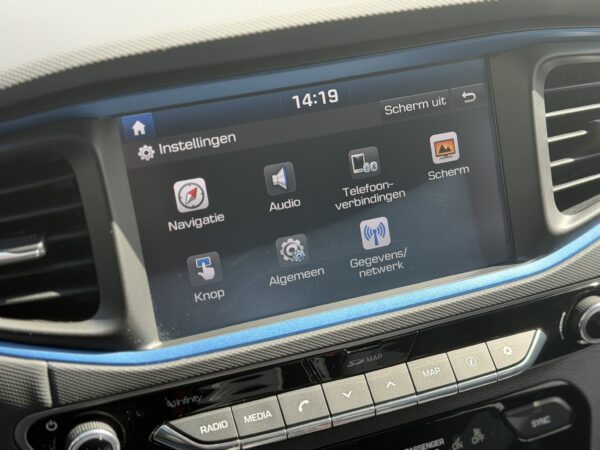 Hyundai IONIQ Hybrid