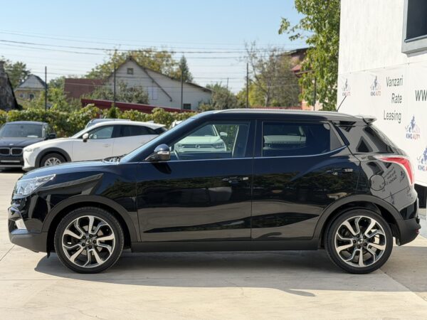 SsangYong Tivoli second hand 2016 negru – foto 3