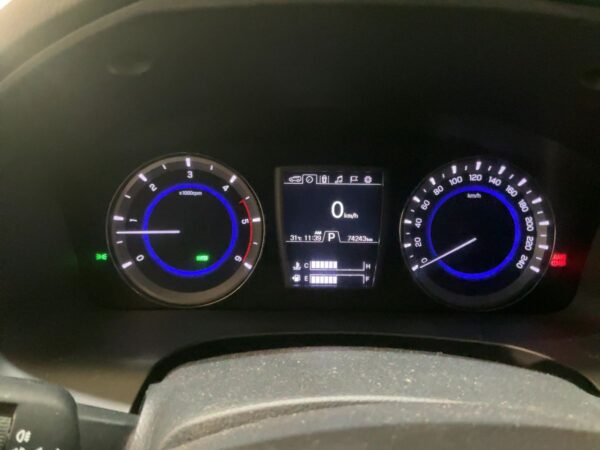 SsangYong Rexton 2019 bord, 74.243 km